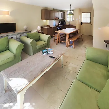 2 Bedroom Awesome In Saint-laurent-de-la-ca * Saint-Laurent-de-la-Cabrerisse