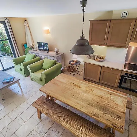 2 Bedroom Awesome In Saint-laurent-de-la-ca * Saint-Laurent-de-la-Cabrerisse