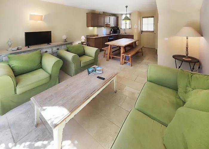 2 Bedroom Cozy In Saint-laurent-de-la-ca * Saint-Laurent-de-la-Cabrerisse