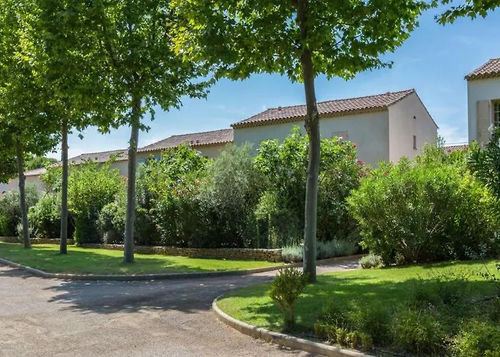 2 Bedroom Cozy In Saint-laurent-de-la-ca Σπίτι διακοπών